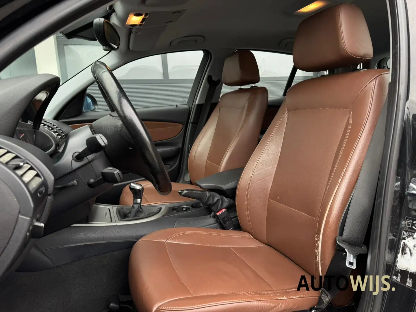 BMW 116 1-serie 116i Business Line|NL AUTO|LM-VELG|LEER|NA Zwart - 2