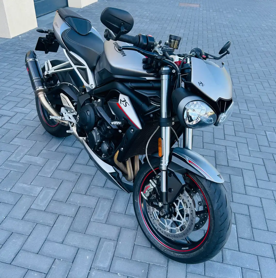 Triumph Street Triple RS Gri - 2