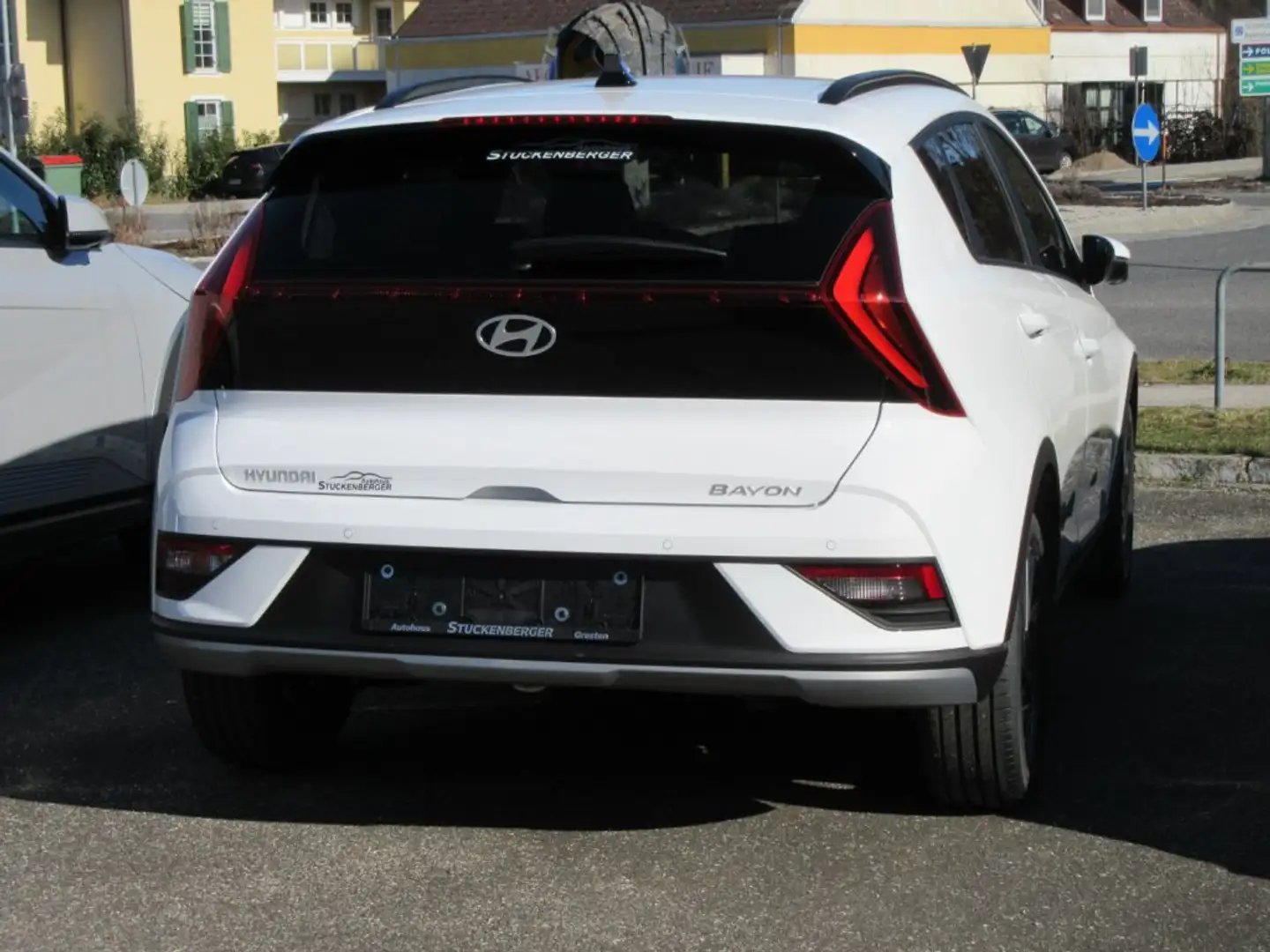 Mitsubishi Grandis 1,3 Petrol Intense S+C+T 26 Weiß - 2