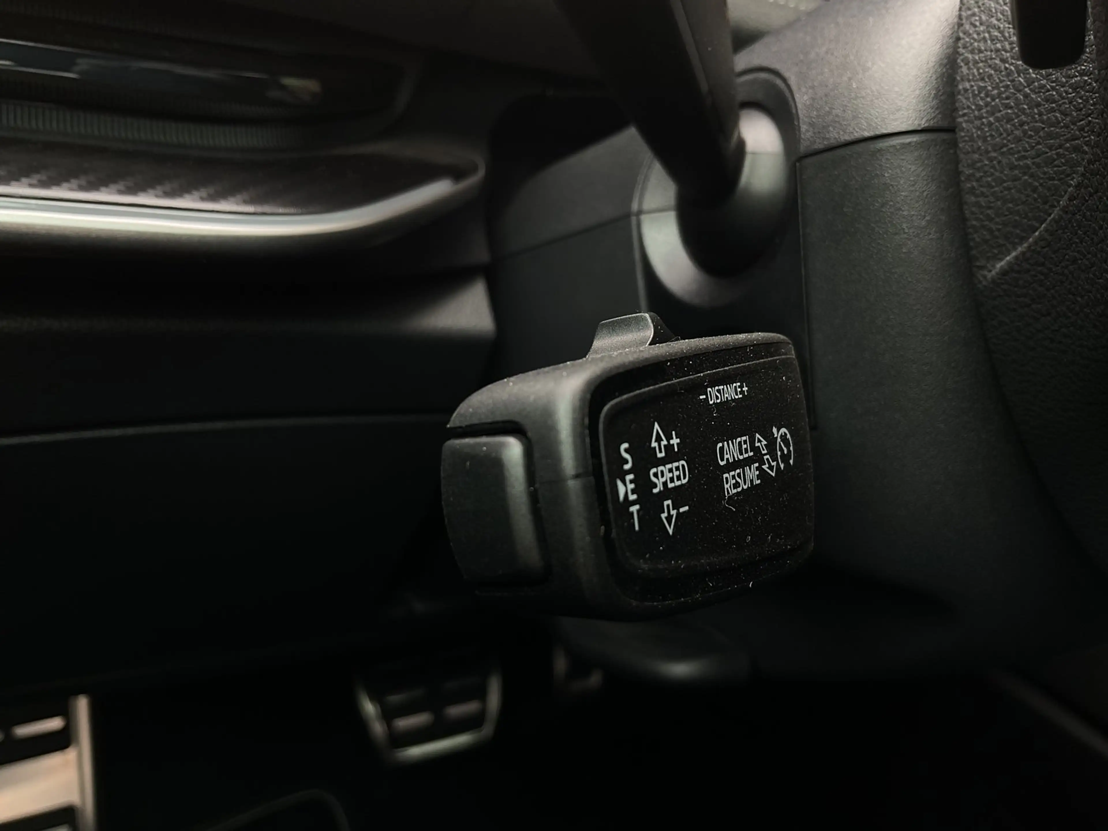 Skoda Superb Sportline iV TSI DSG — photo 16