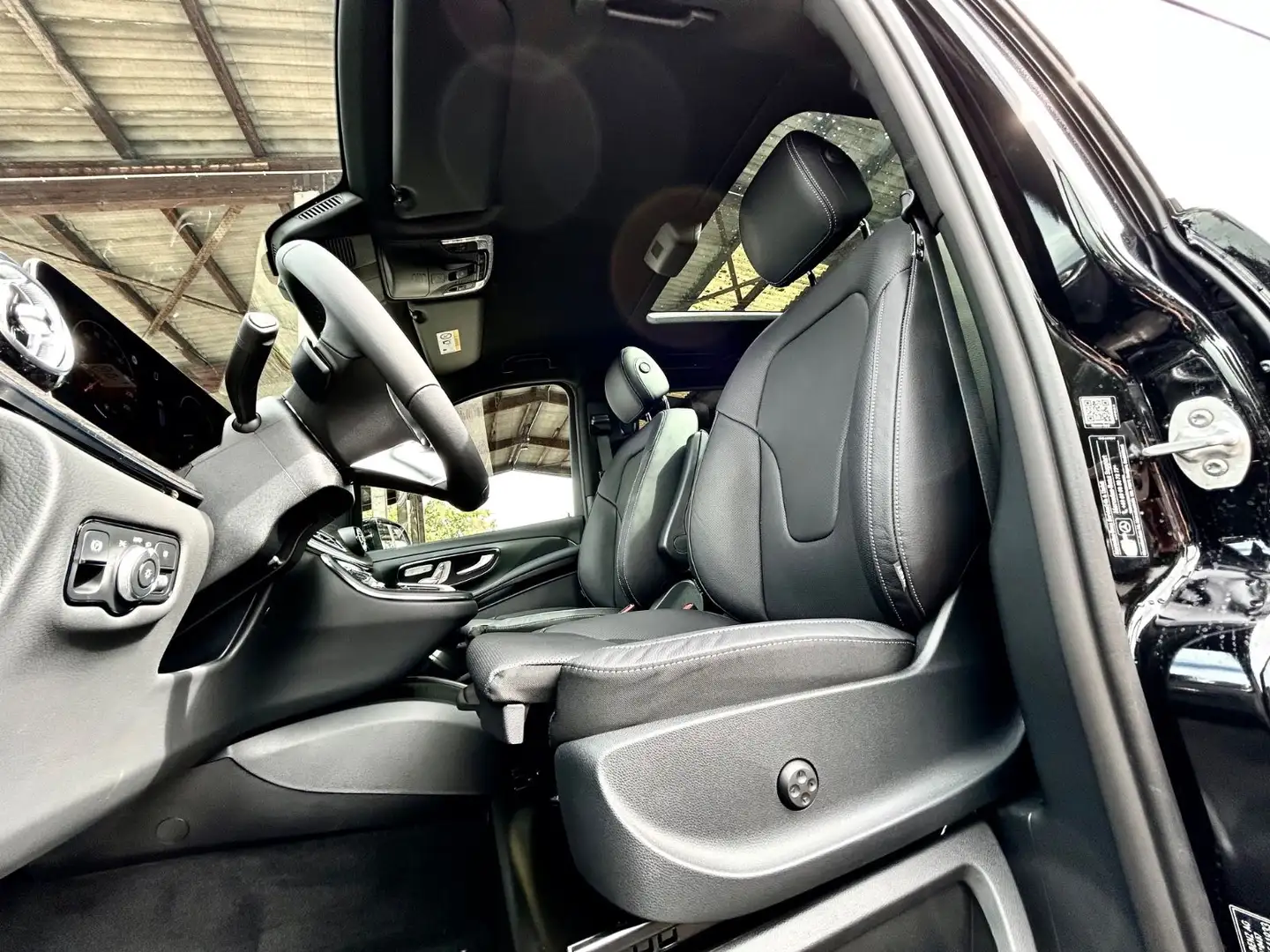 Mercedes-Benz V 300 Lang Avantgarde *PANO*MEMORY * WIE NEU * Schwarz - 2