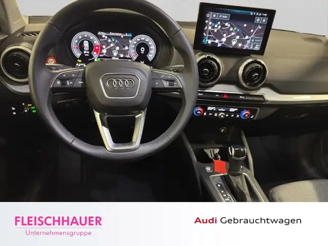 Audi Q2 view 15