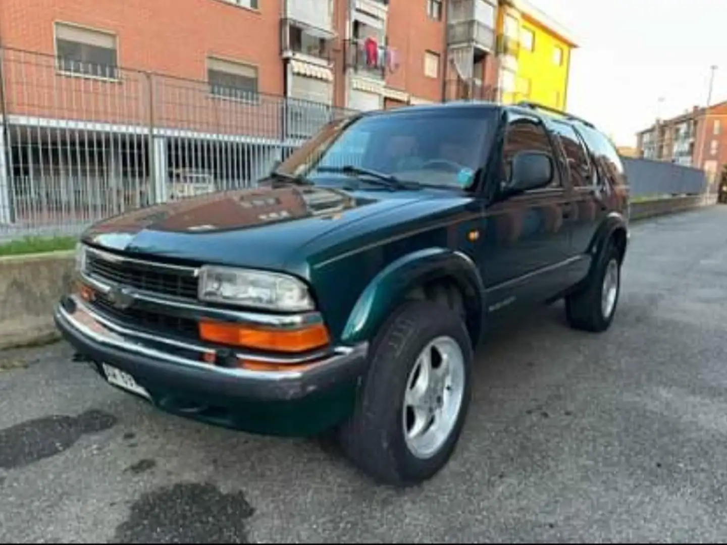 Chevrolet Blazer 4.3 LT auto Зелений - 1