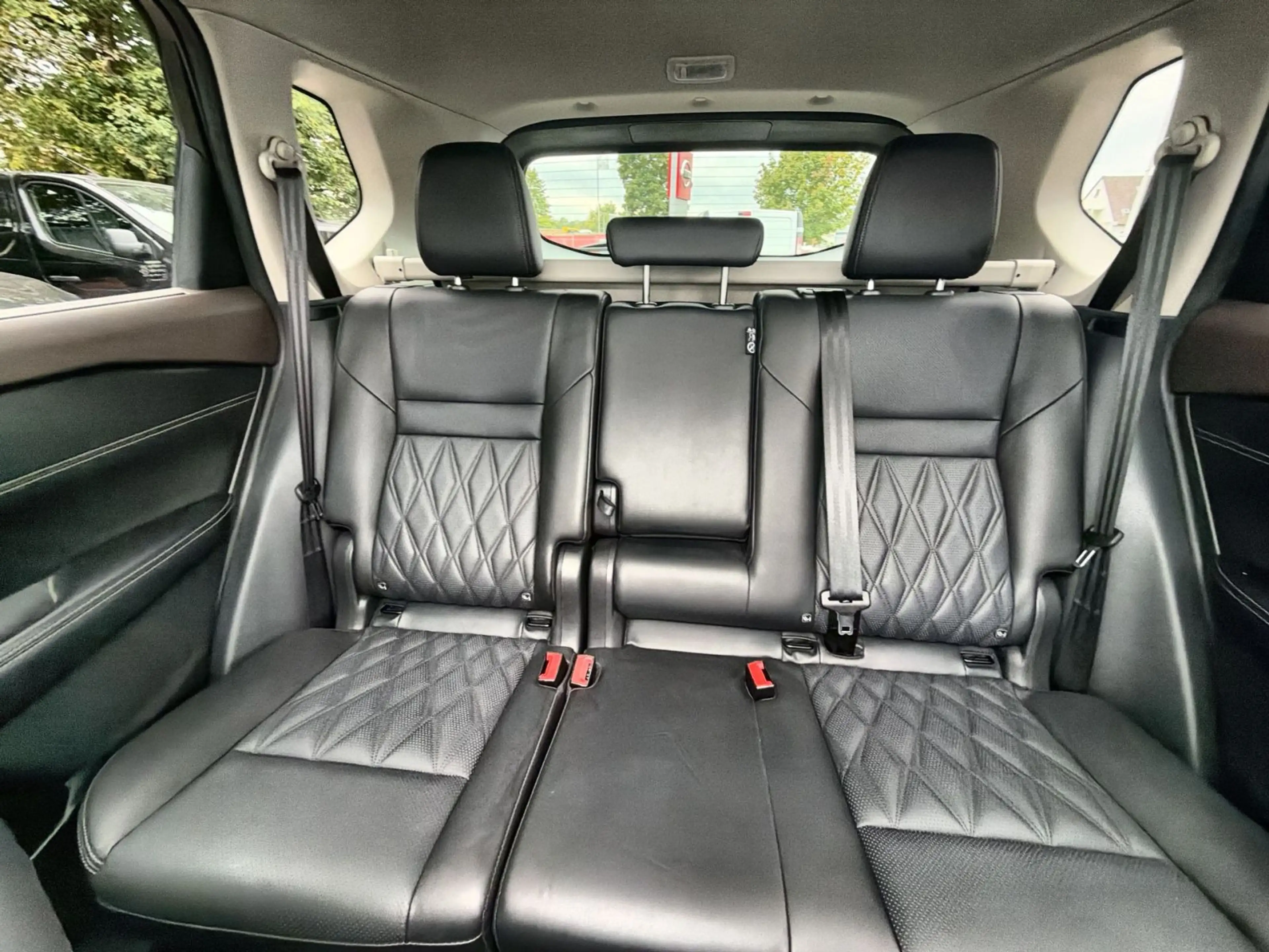 Nissan X-Trail 1.5 VC-T e-4orce Tekna+ *HeadUp*Leder* — photo 13