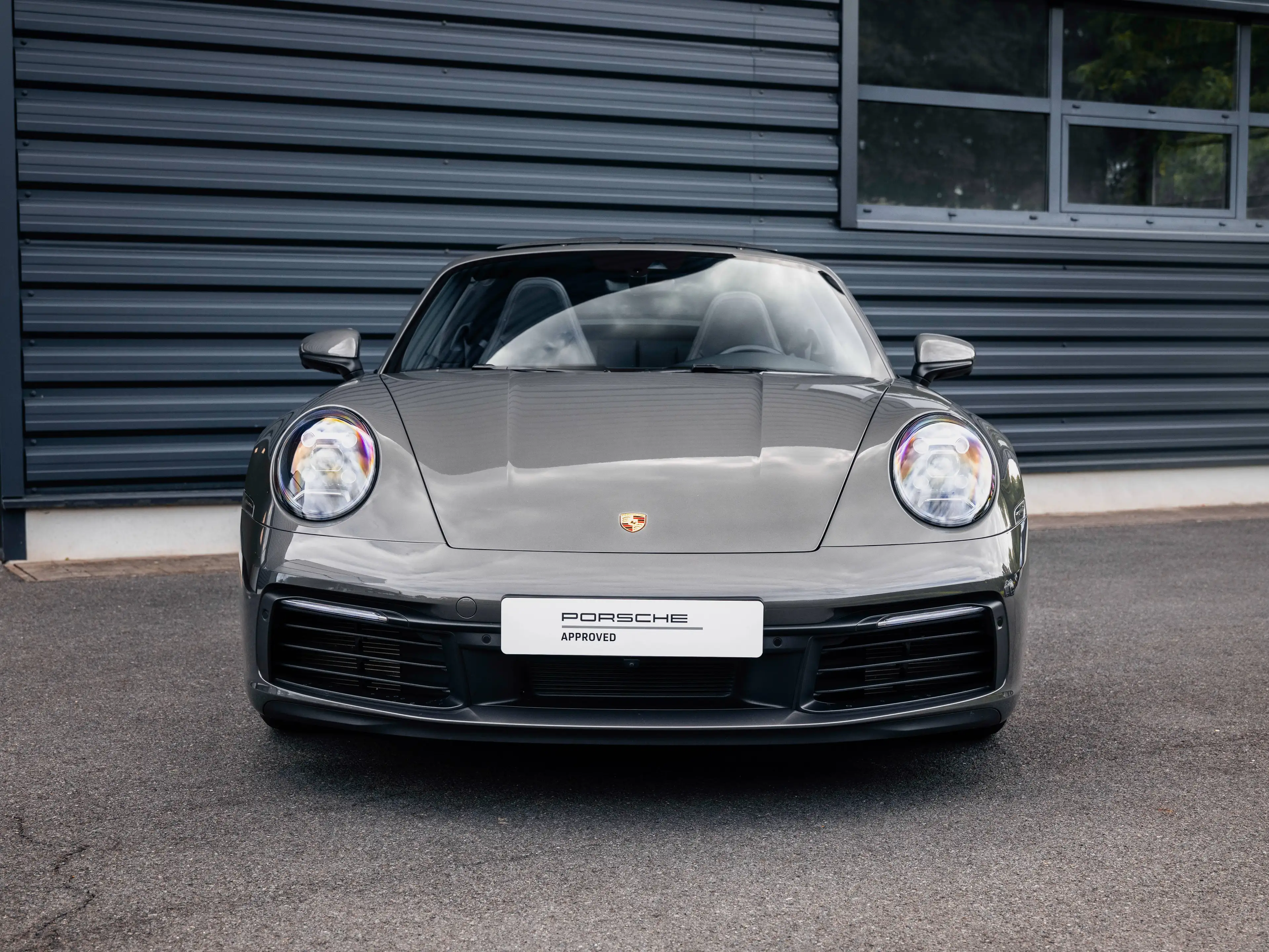 Porsche 911 992 Targa 4 | Approved — photo 6