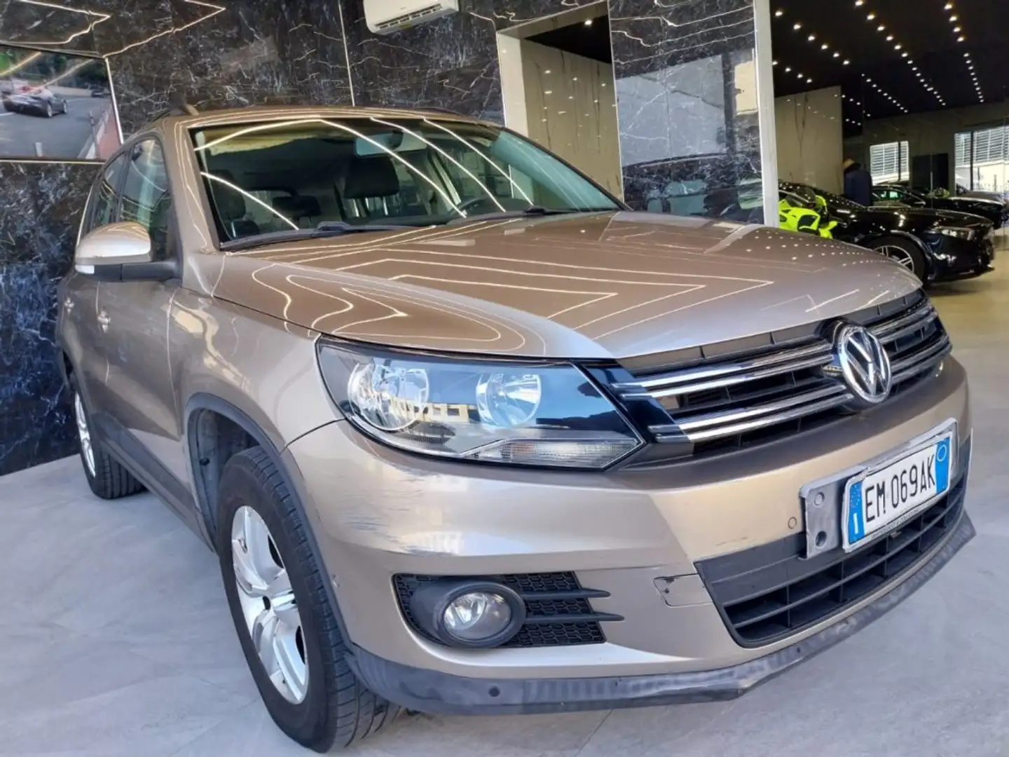 Volkswagen Tiguan 1.4 TSI 122 CV Trend & Fun (Garanzia 12 Mesi) Silver - 2