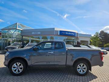 1,9 Space Cab 4WD LS