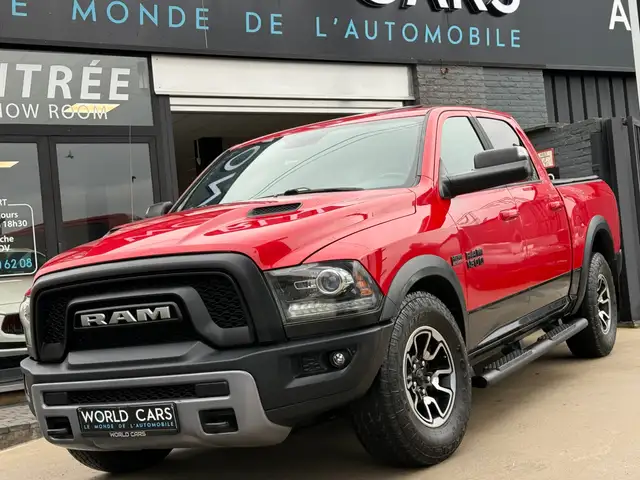 Dodge RAM 5.7 V8 LPG 401CV REBEL PNEUMATIC TOIT-OUV. NAVI