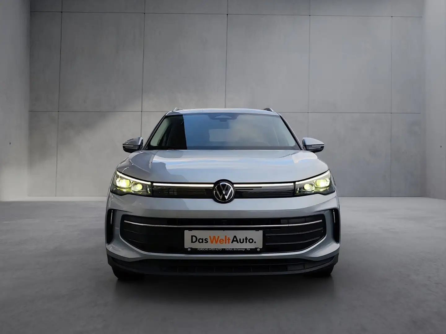 Volkswagen Tiguan Friends eHybrid DSG 150 kW Silber - 2
