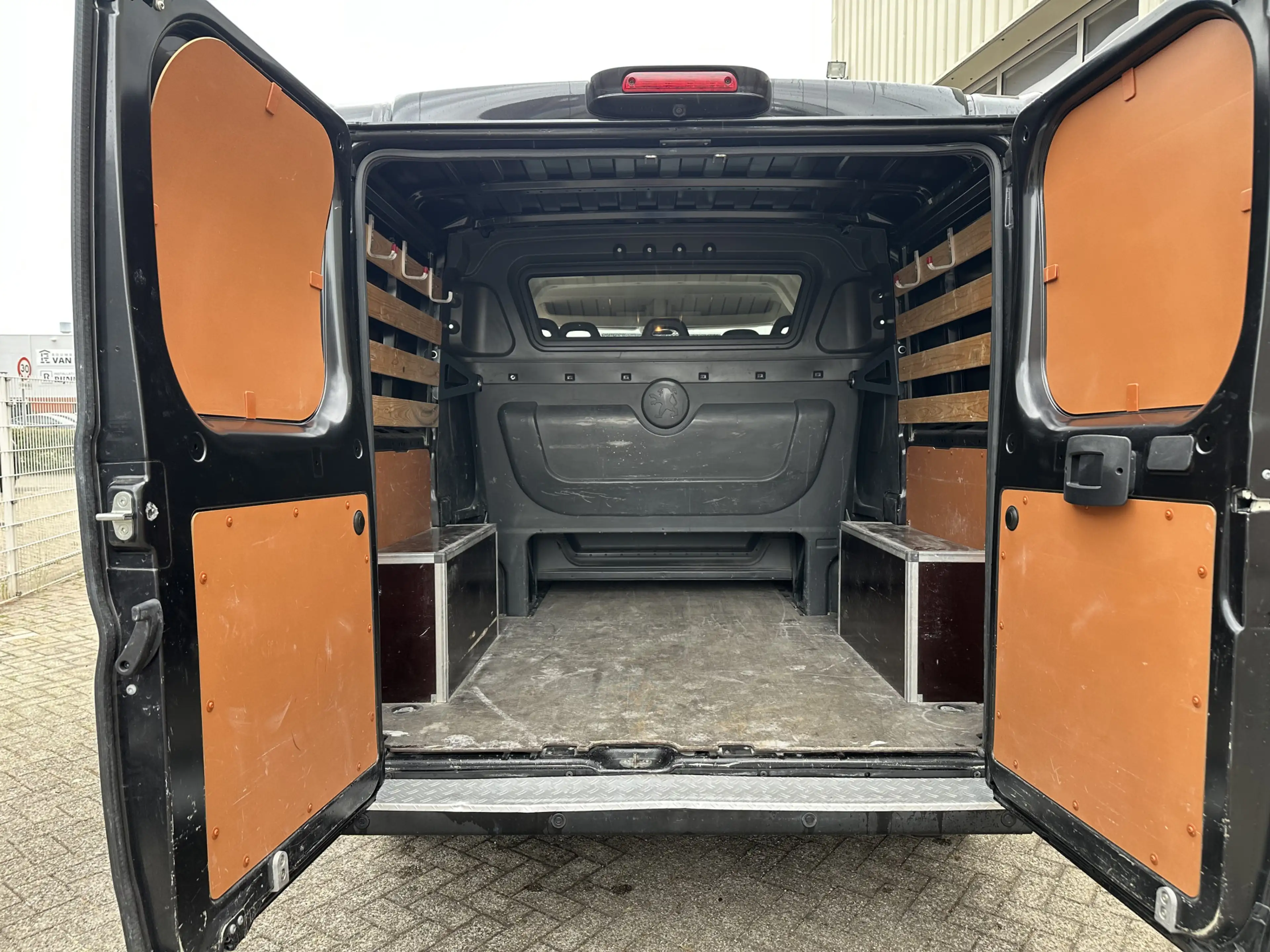 Peugeot Boxer 330 2.0 BlueHDI L1H1 Pro DC Airco,Cruise,Navi,Came — photo 25