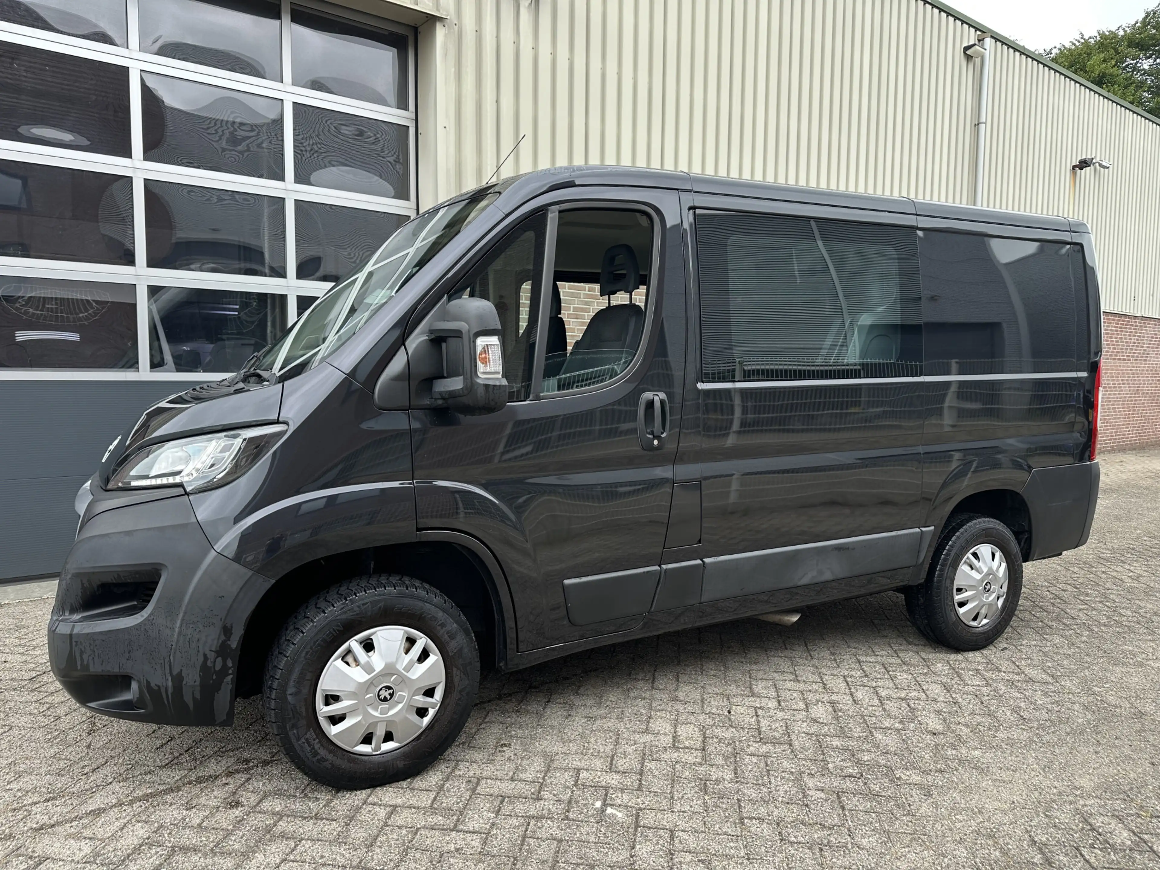 Peugeot Boxer 330 2.0 BlueHDI L1H1 Pro DC Airco,Cruise,Navi,Came