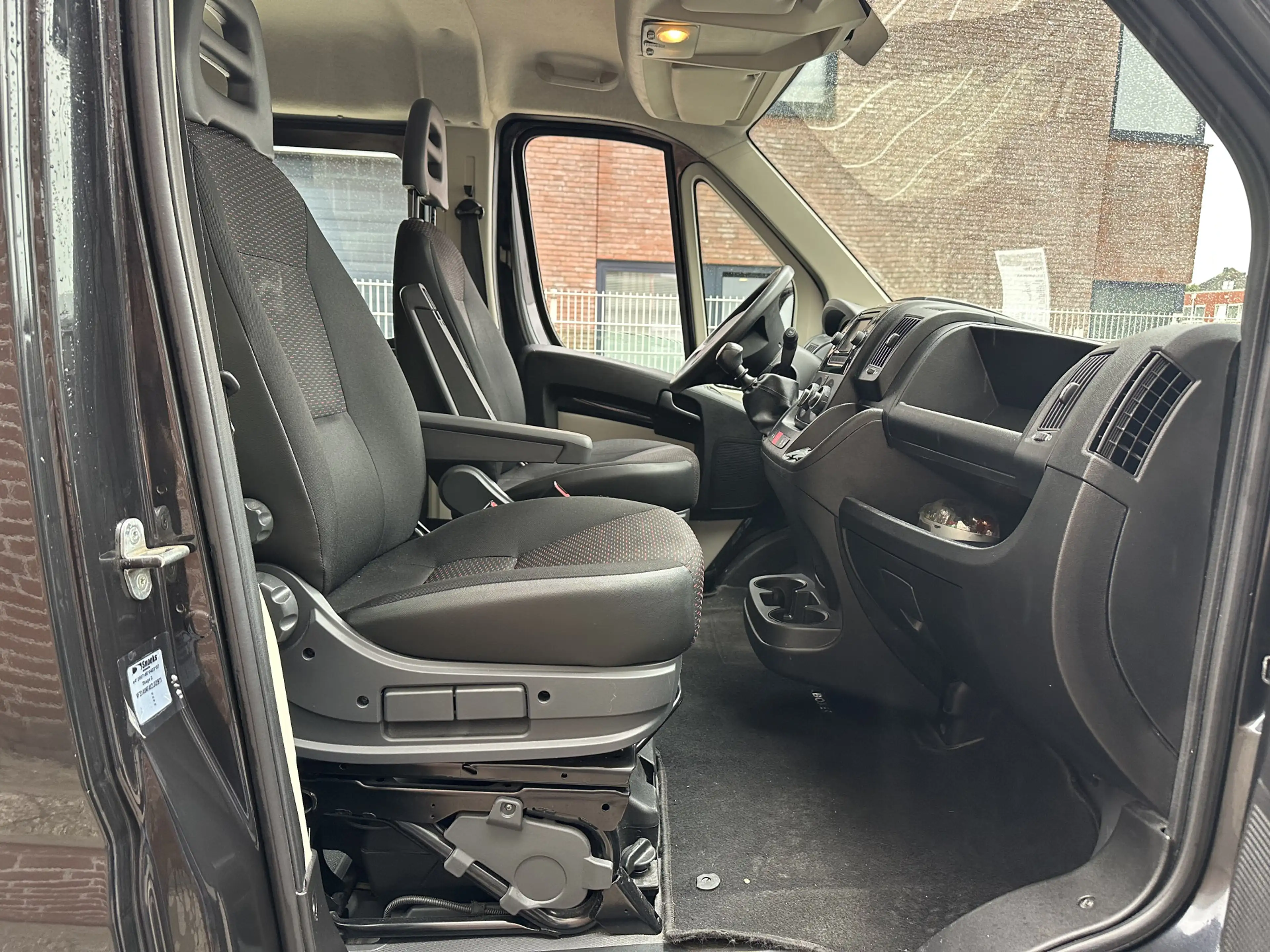 Peugeot Boxer 330 2.0 BlueHDI L1H1 Pro DC Airco,Cruise,Navi,Came — photo 21