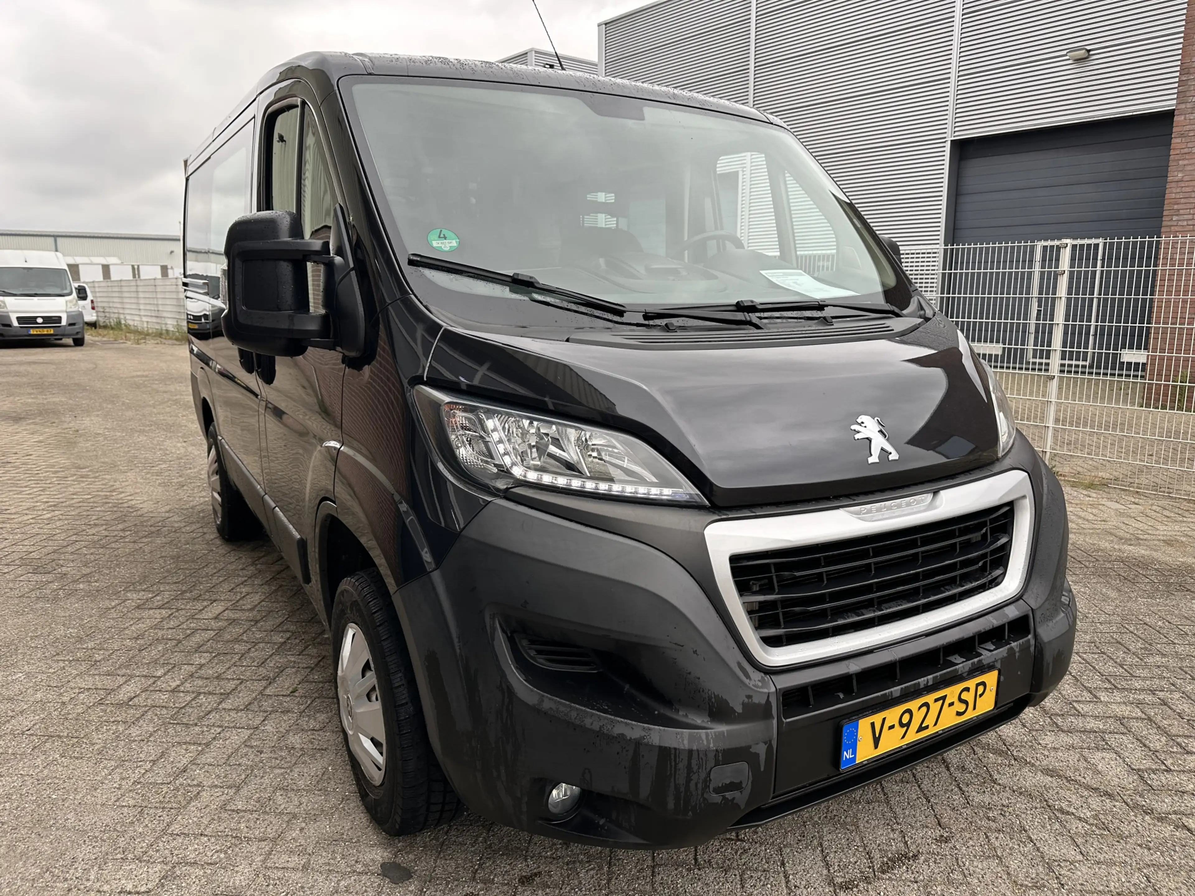 Peugeot Boxer 330 2.0 BlueHDI L1H1 Pro DC Airco,Cruise,Navi,Came — photo 4