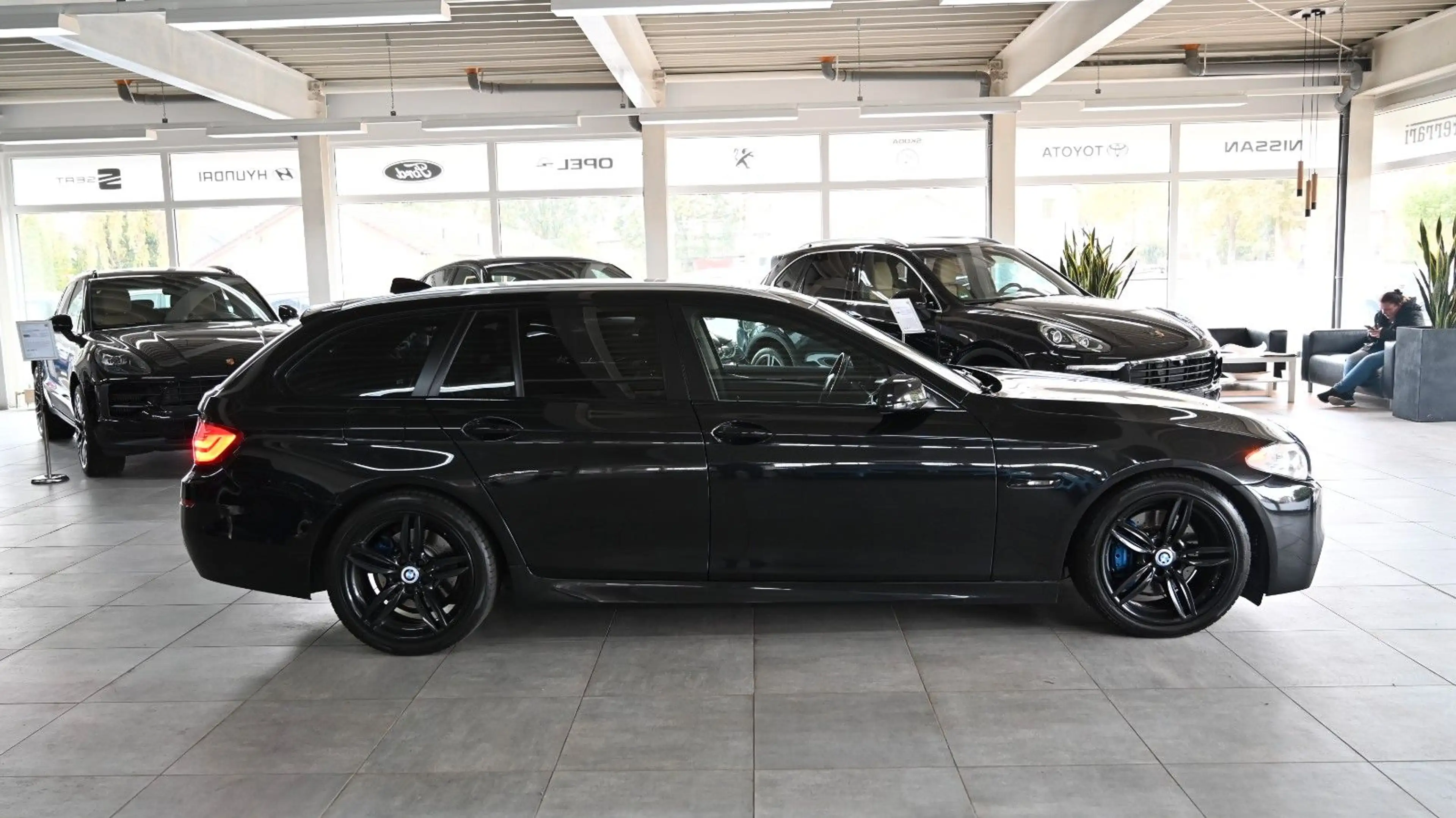 BMW 525 5 Touring 525 d *LEDER*NAVI*M-PAKET*SPORT — photo 7