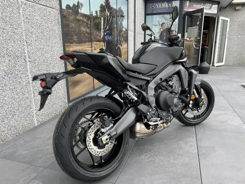 Yamaha MT-09 - foto 3