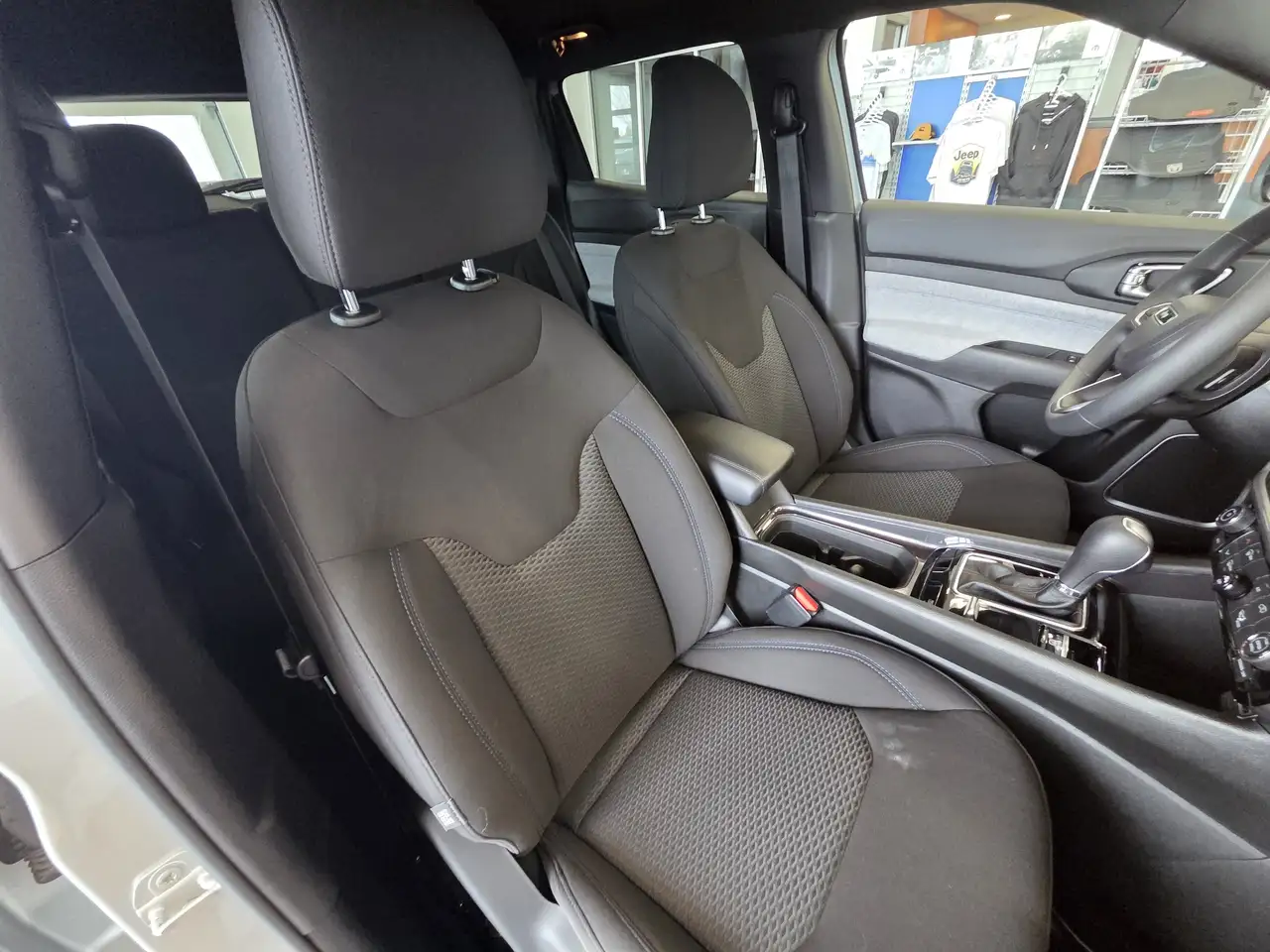Jeep Compass снимка Jeep Compass