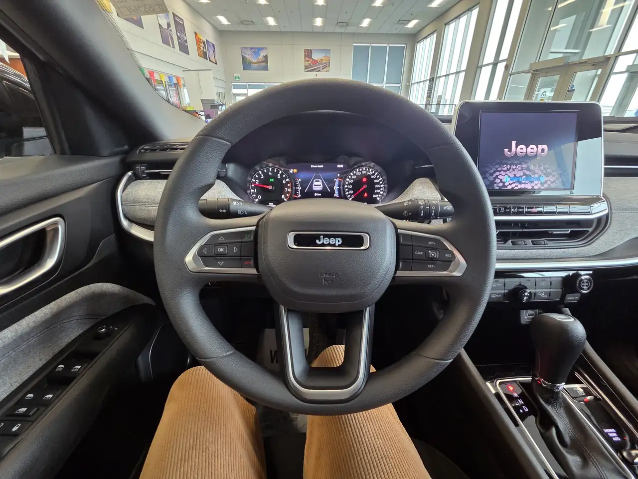 Jeep Compass снимка Jeep Compass