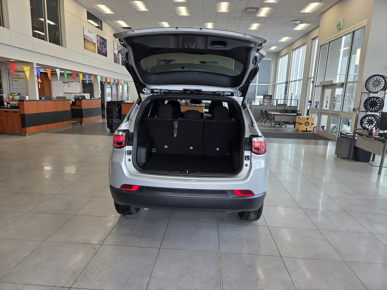 Jeep Compass снимка Jeep Compass