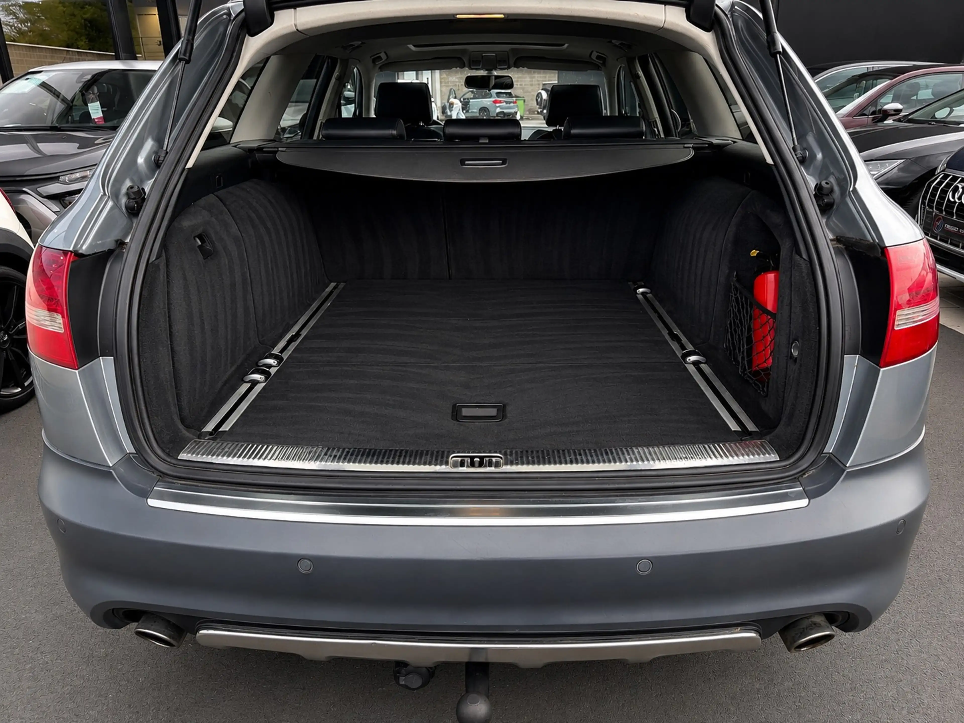 Audi A6 allroad 2.7 TDi V6 163CV QUATTRO NAVi CUiR CLiM Bi-XENONS TOiT OUVRANT — photo 6