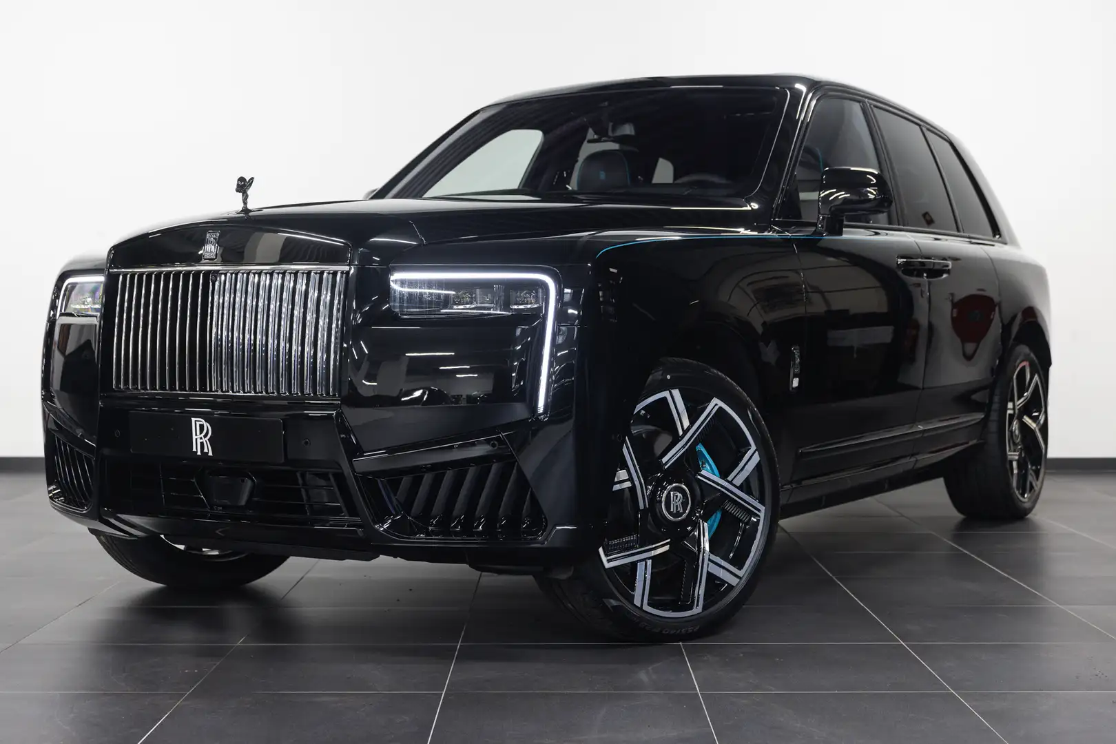 Rolls-Royce Cullinan Black Badge Series II Zwart - 1