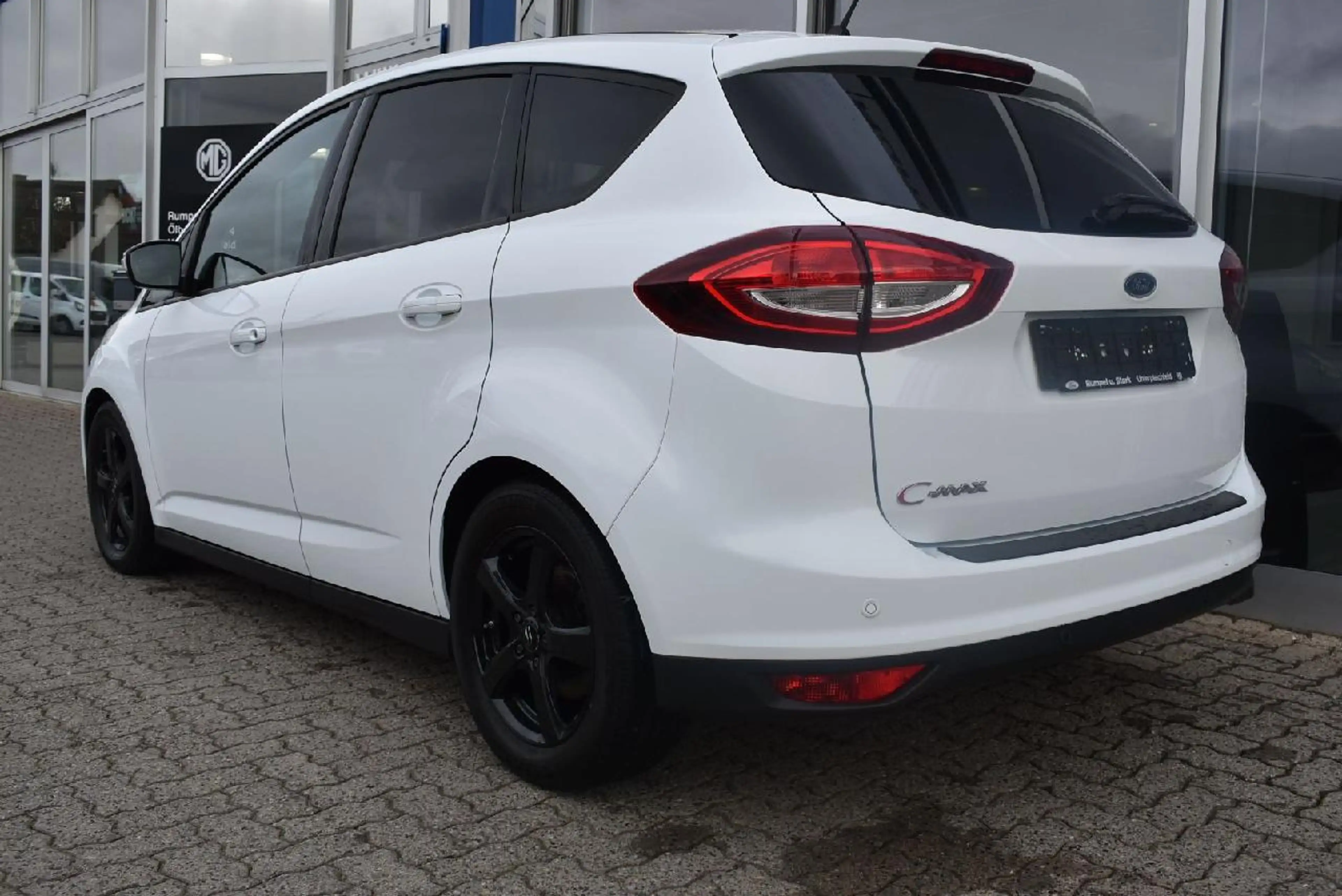 Ford C-Max Cool & Connect — photo 4