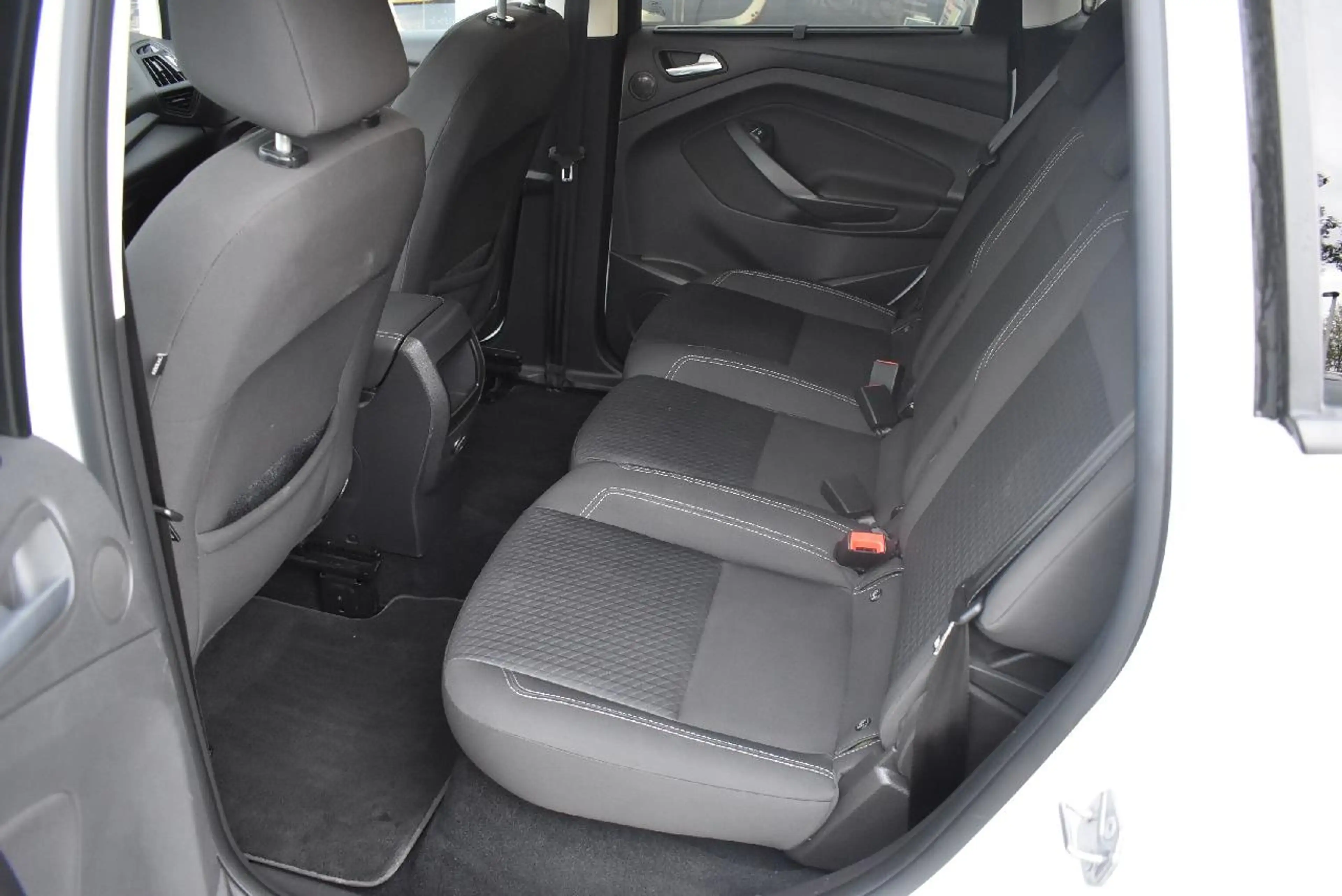 Ford C-Max Cool & Connect — photo 7