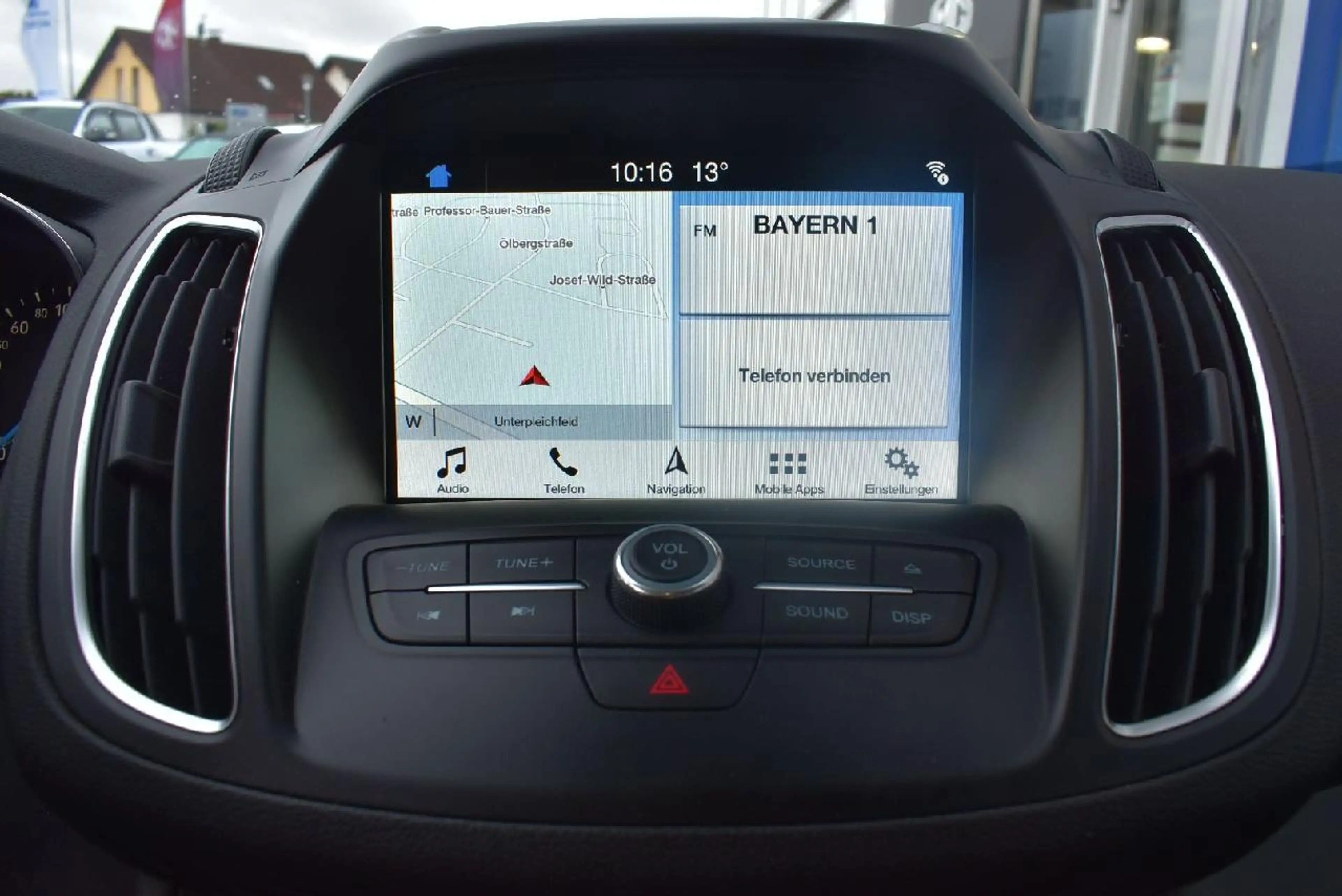 Ford C-Max Cool & Connect — photo 11