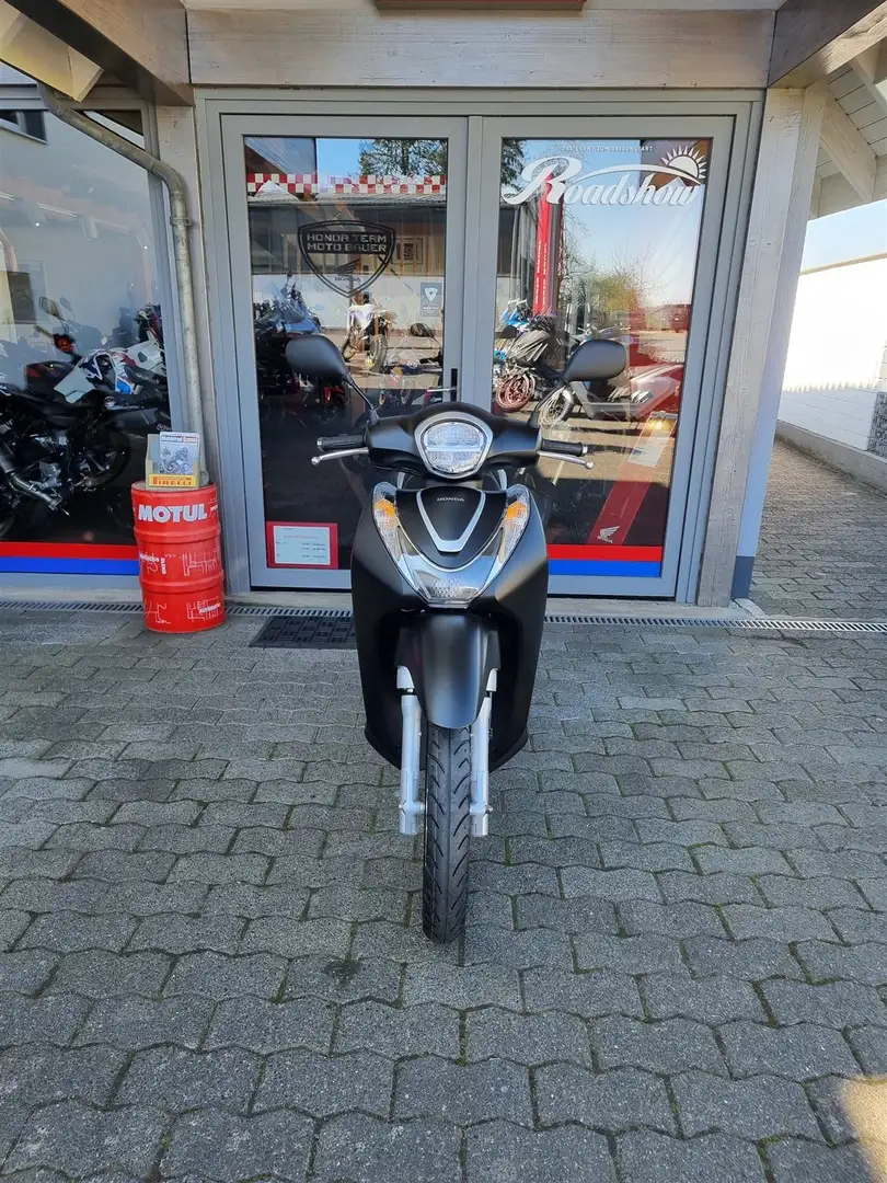 Honda SH 125 Zwart - 2