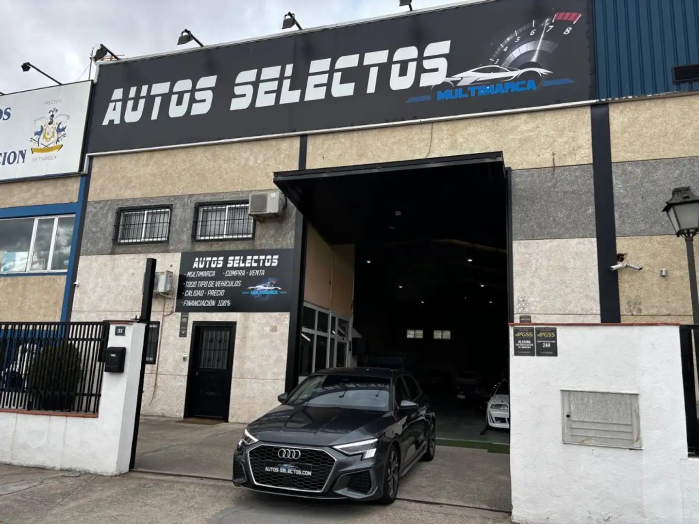 Audi A3 Sportback 35TDI S line S tronic Grijs - 2