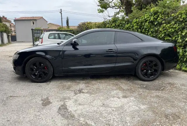 Audi A5 view 2