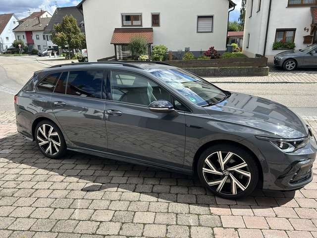 Imagine Volkswagen Golf Variant Golf VIII Variant 2.0 TSI OPF DSG R-Line