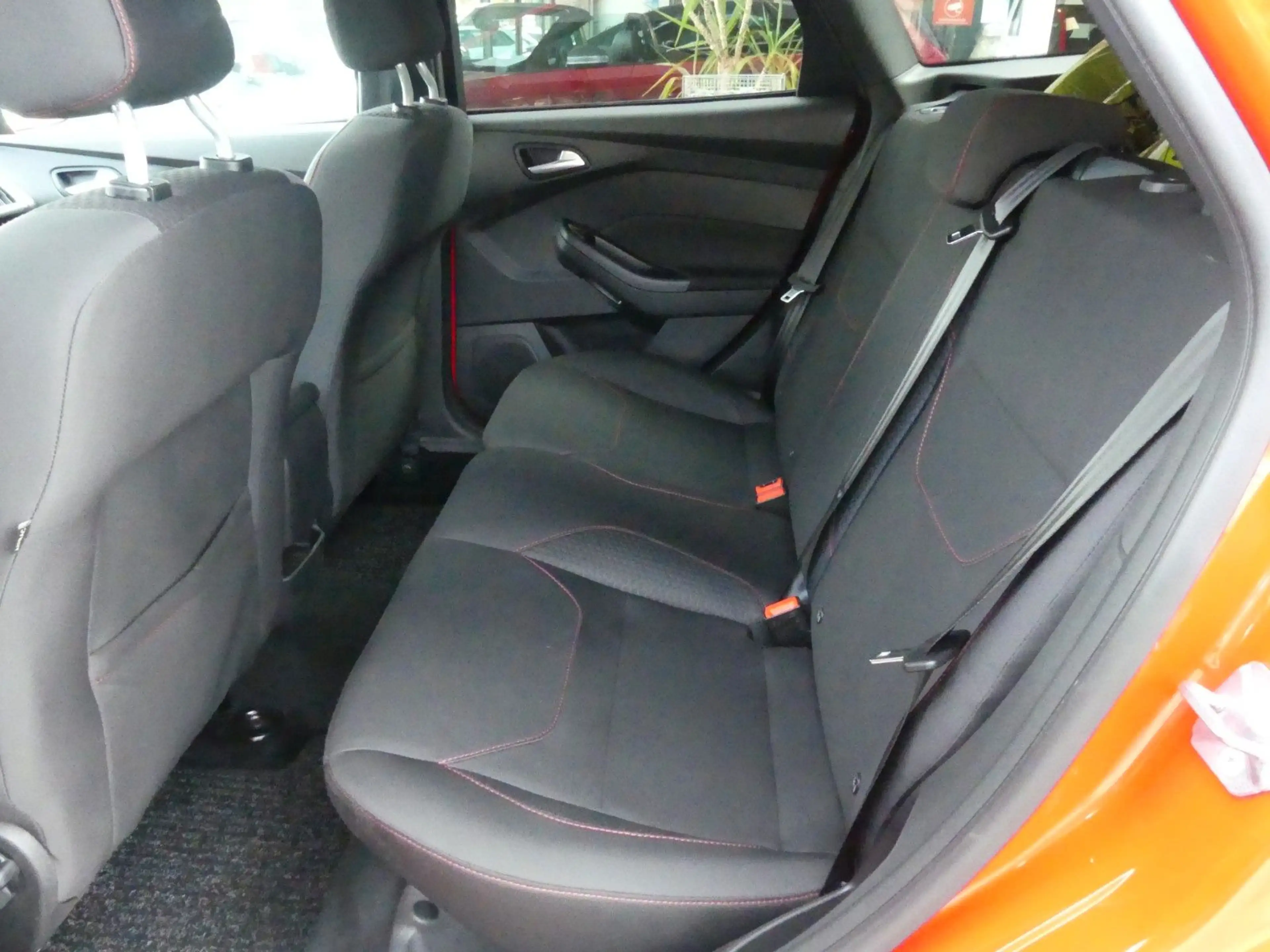 Ford Focus Turnier ST-Line — photo 10