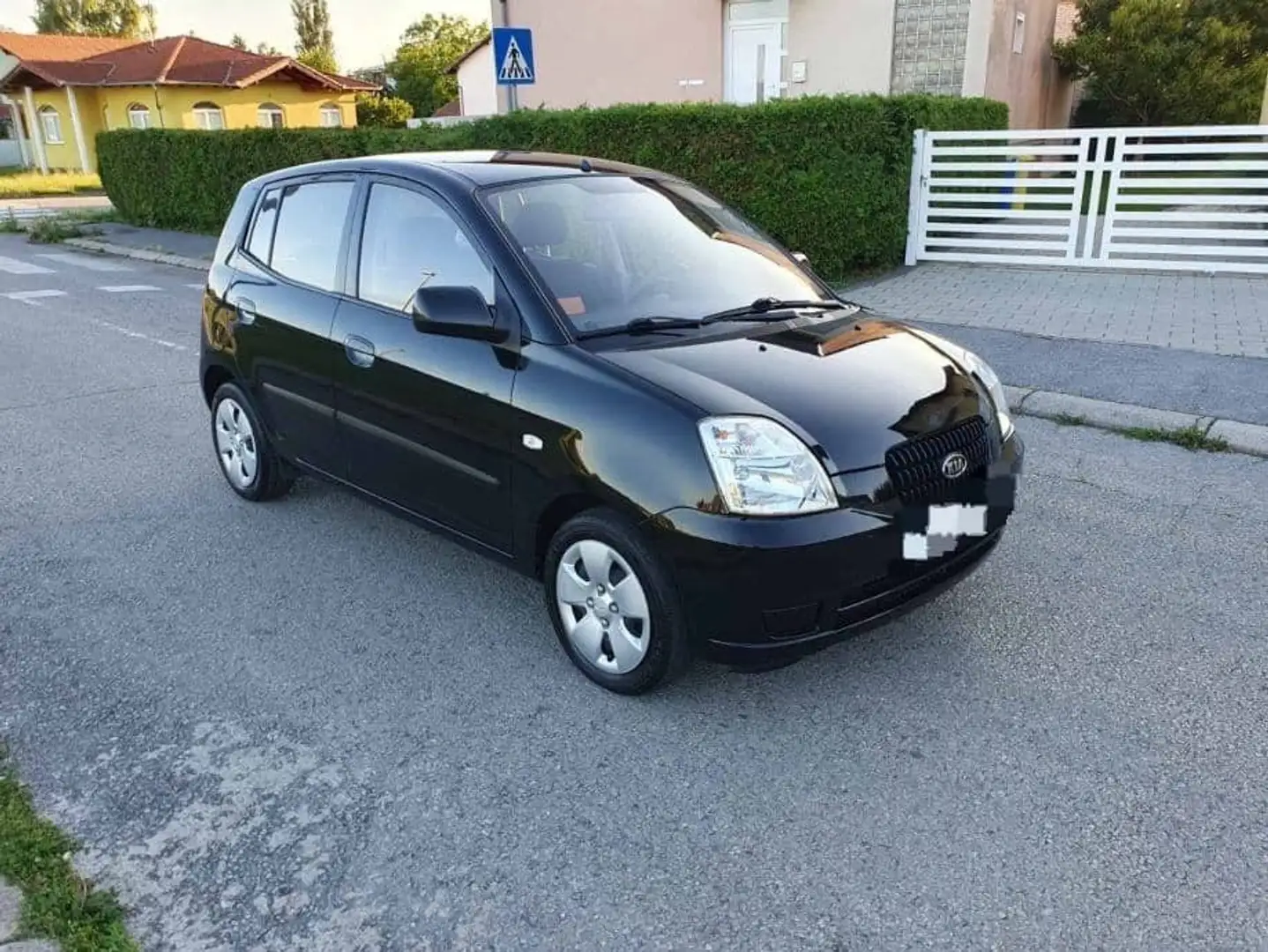 Kia Picanto 1.0 LX - 1