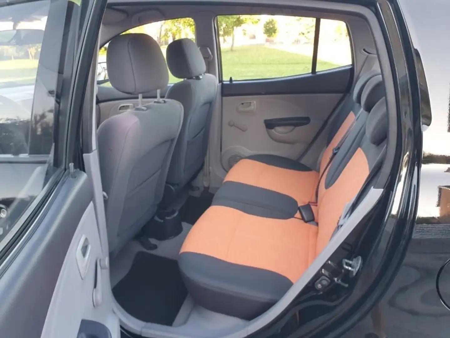 Kia Picanto 1.0 LX - 2