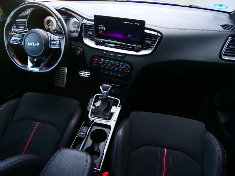 Kia ProCeed / pro_cee'd 1.6 T-GDi GT Automaat 204 Pk Navi / DAB / Apple Ca — photo 30