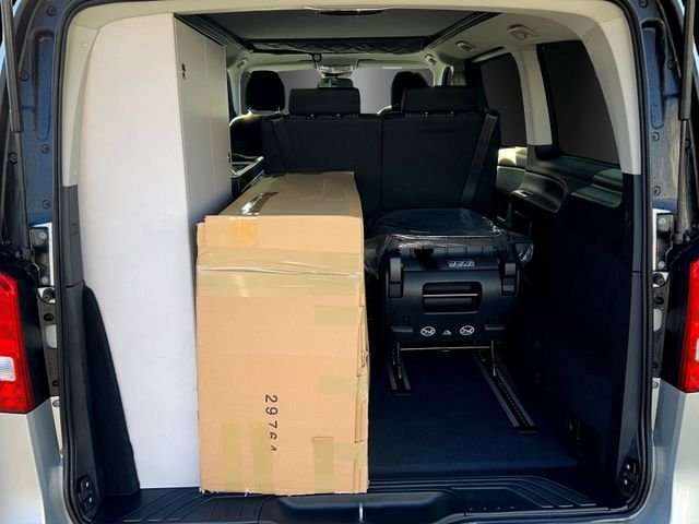 Mercedes-Benz V 250