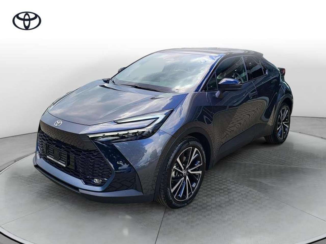 Toyota C-HR (2023-) 1.8 HV Lounge