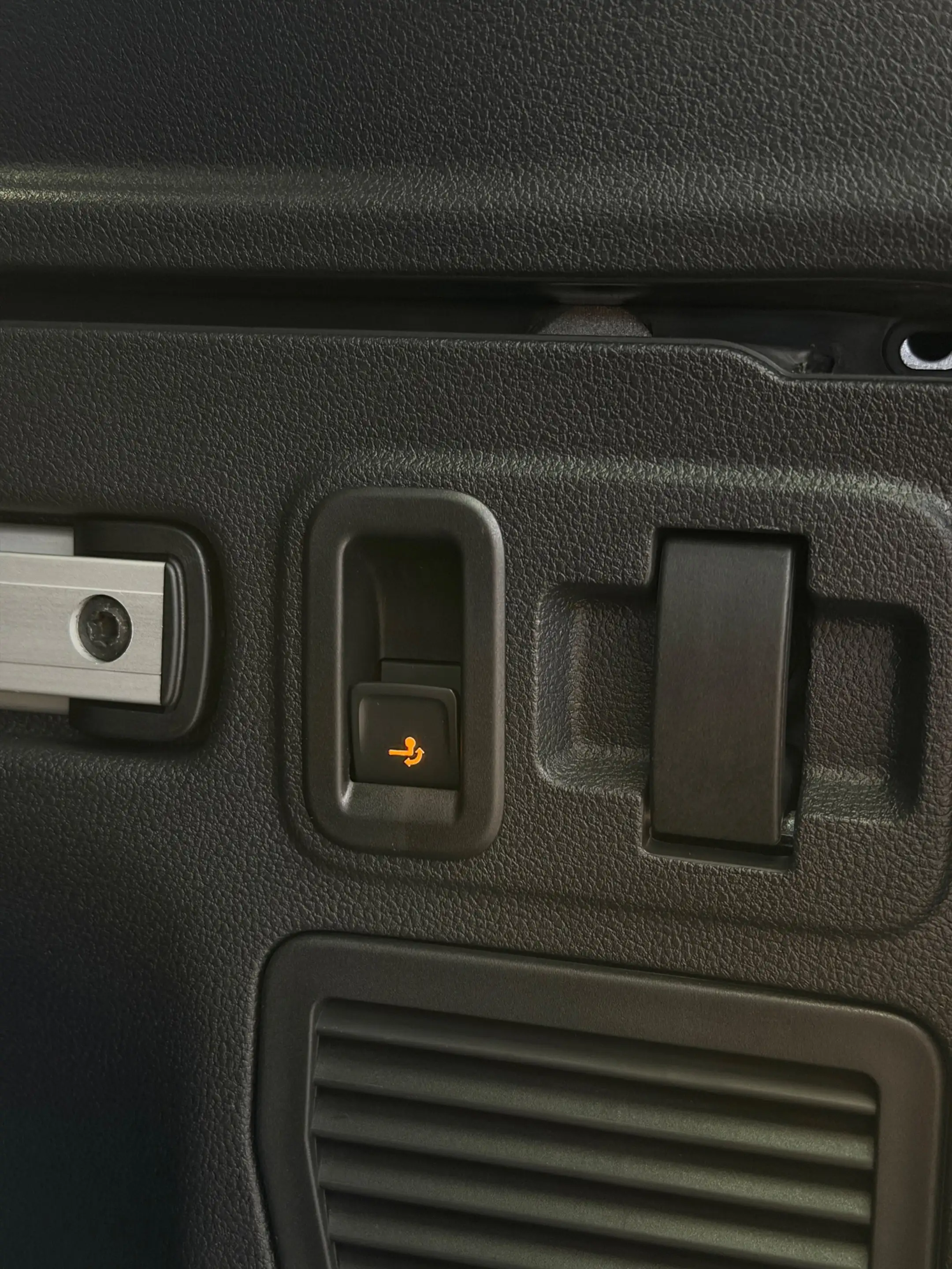 Volkswagen Touran 1.4 TSI R-Line 5p CarPlay Trekhaak — photo 25