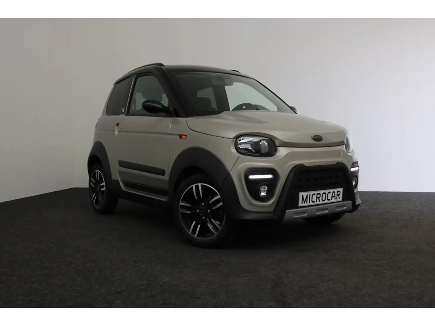 Microcar M.Go X PROGRESS *ALU VELGEN*PIONEER DAB+*BLUETOOTH* Grey - 1