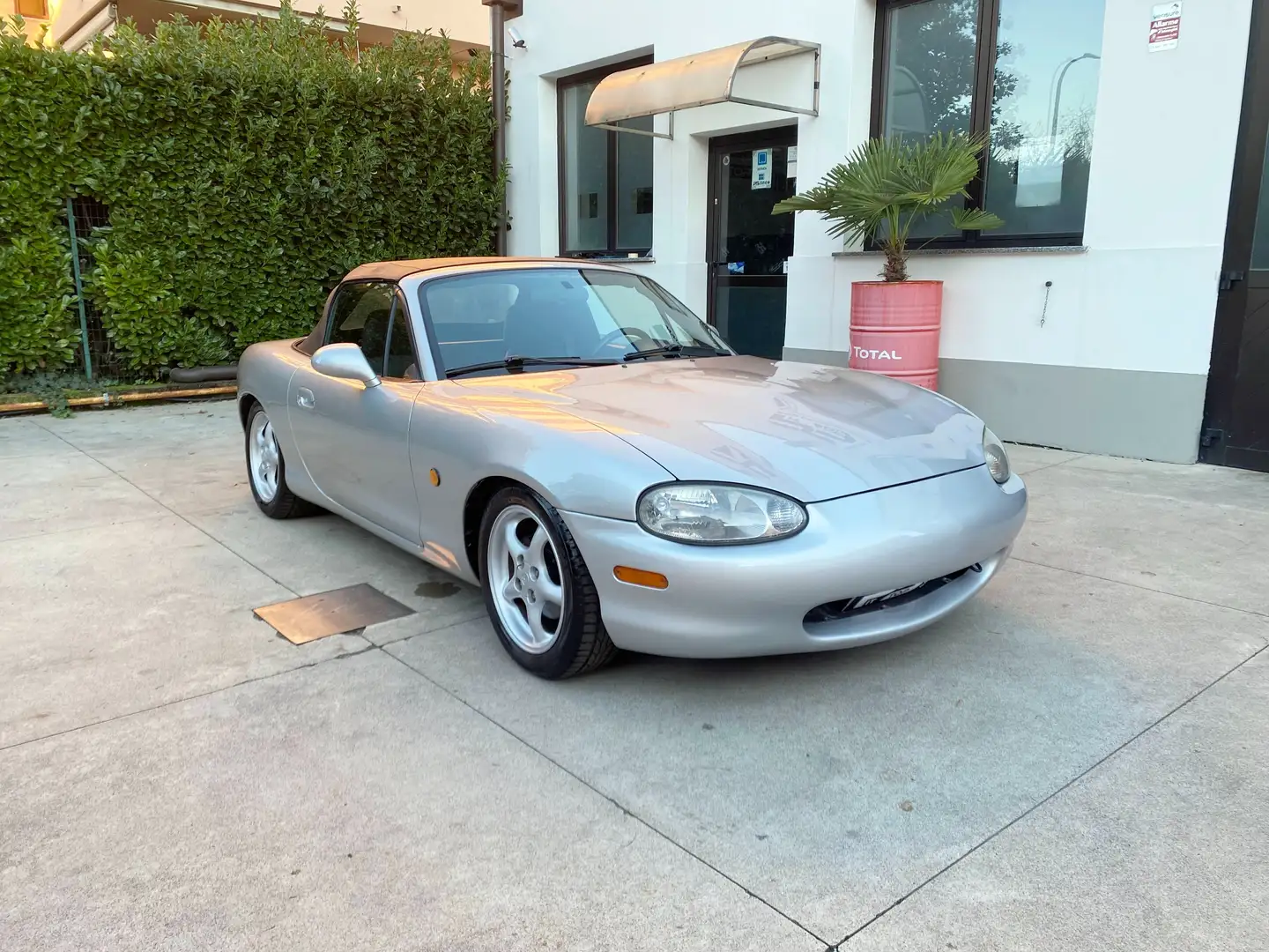 Mazda MX-5 MX-5 NB 1.6i 16v 110cv Argento - 2