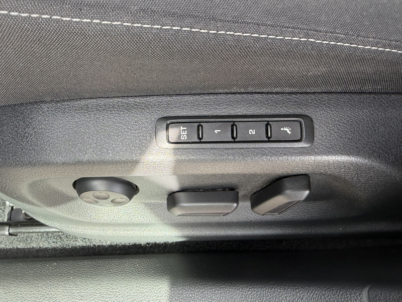 SEAT Alhambra Xcellence 2,0 TDI DSG 4WD — photo 12