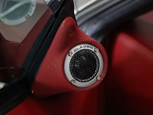 Aston Martin Vanquish view 15