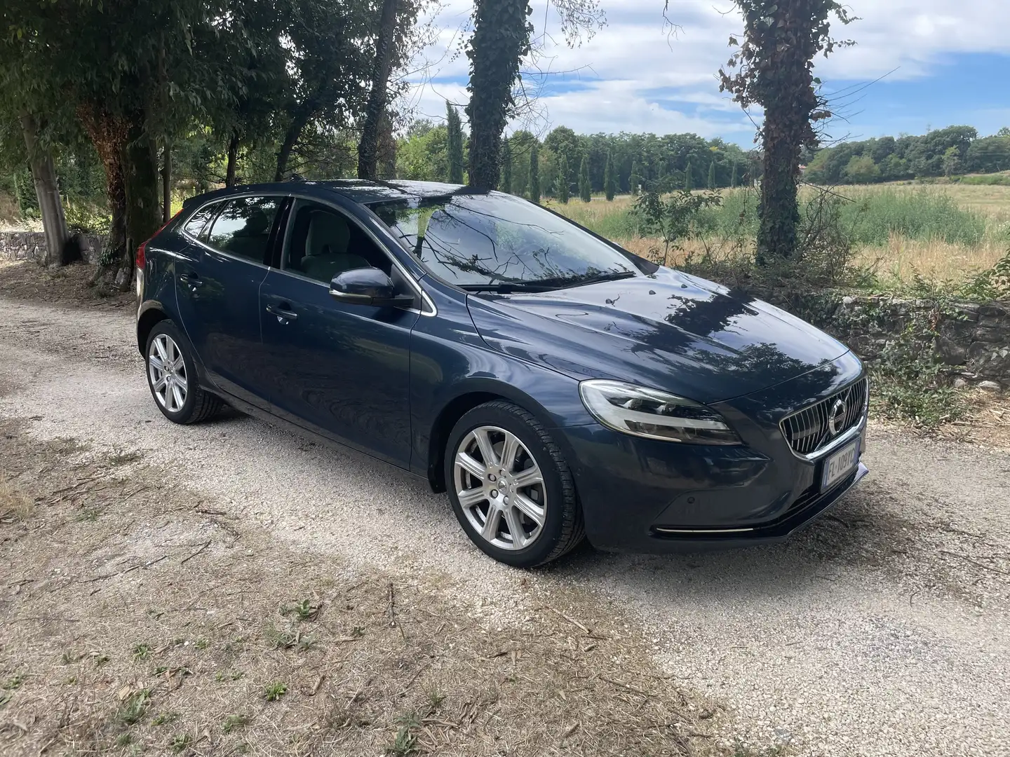 Volvo V40 V40 II 2012 2.0 d2 Kinetic geartronic my18 Blauw - 2