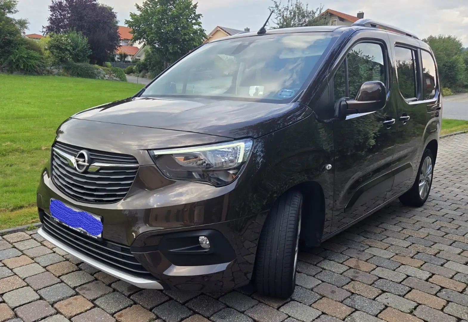 Opel Combo Life Combo Life 1.2 Turbo Start/Stop Innovation Braun - 1