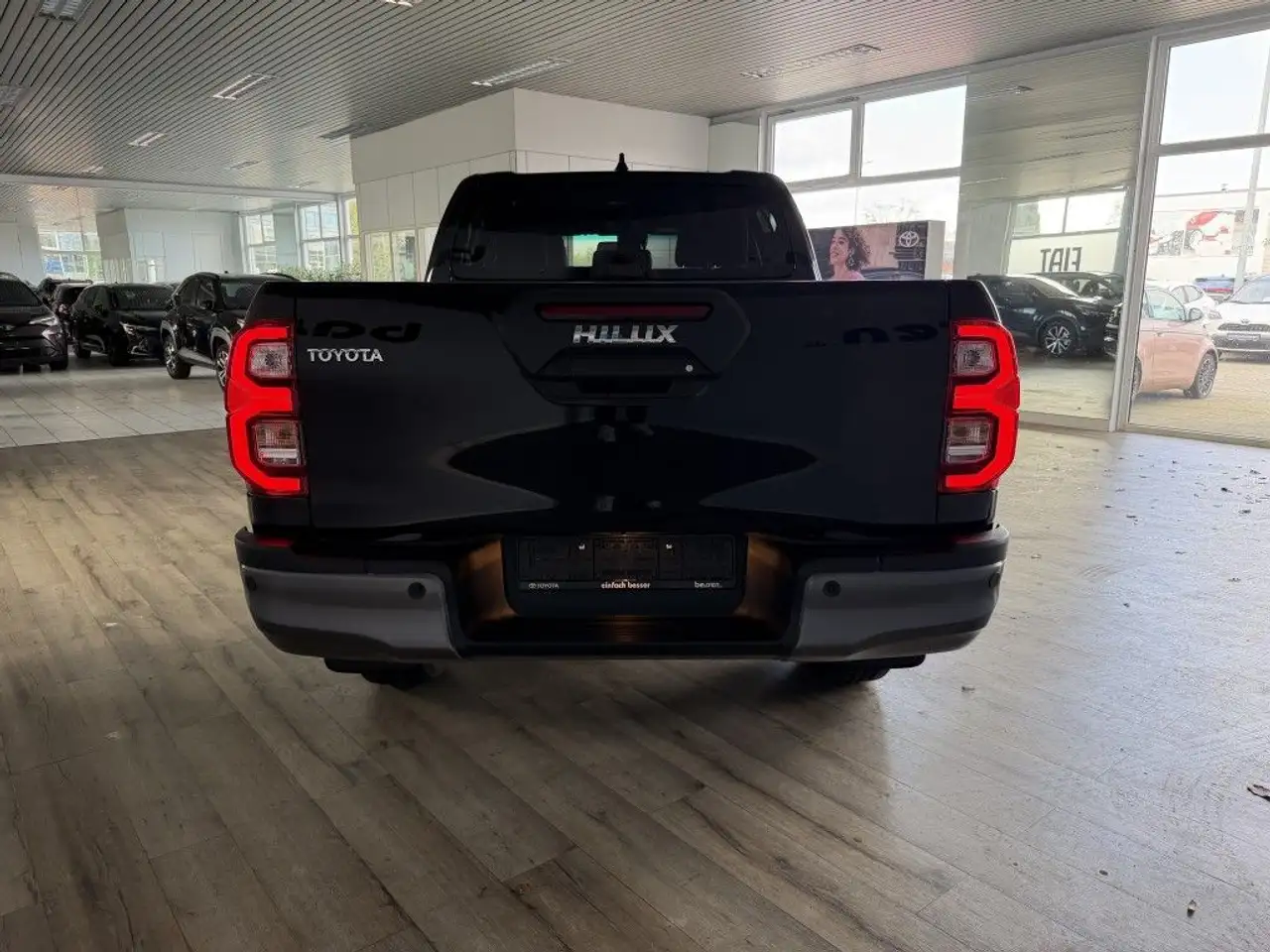 Toyota Hilux 4x4 Double Cab MHEV Autm. Invincible 5
