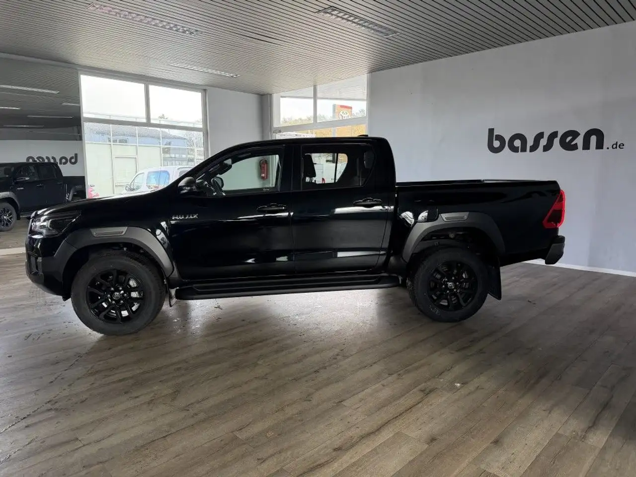 Toyota Hilux 4x4 Double Cab MHEV Autm. Invincible 4