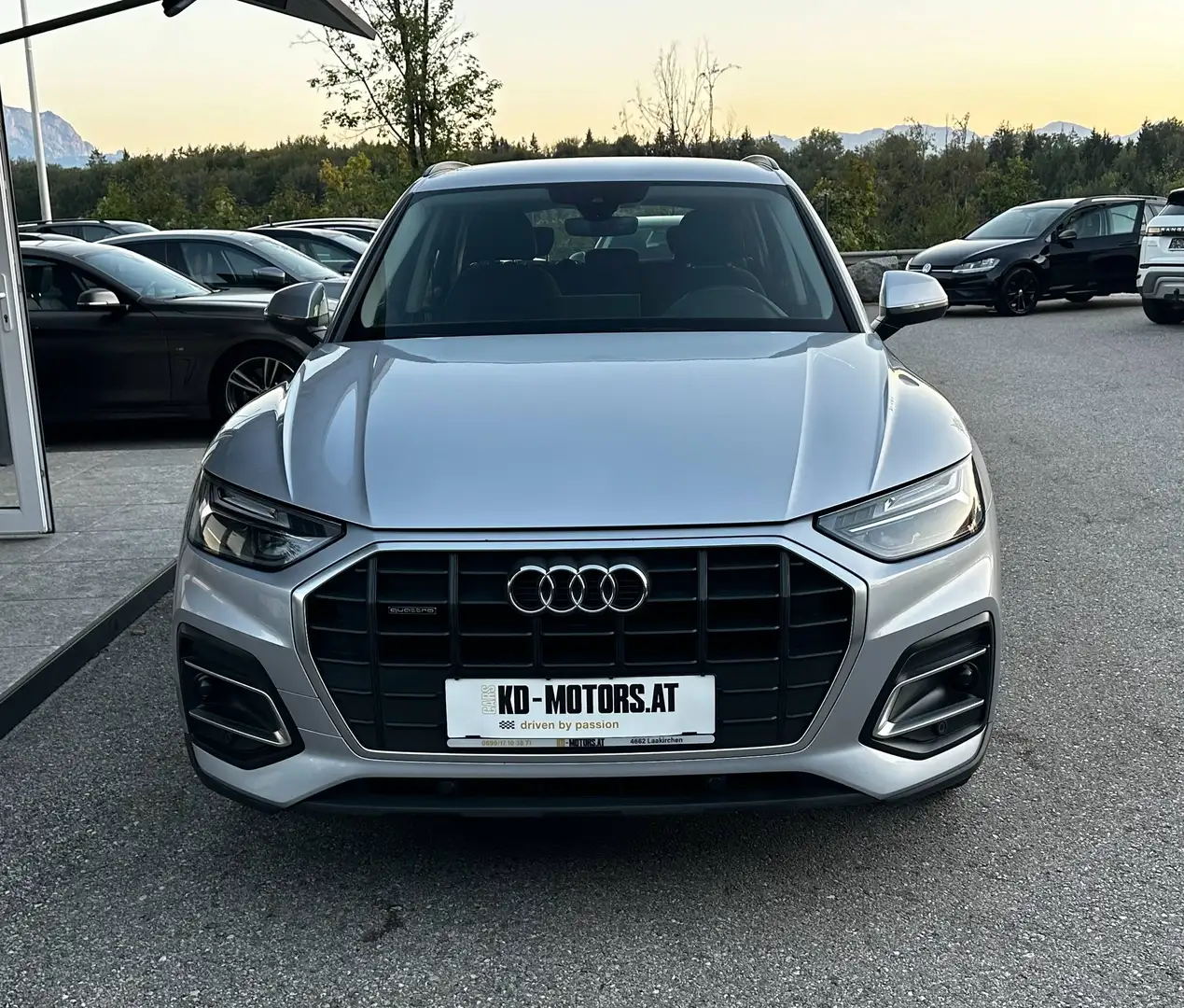 Audi Q5 40 TDI Quattro*1.Besitz*19"*Navi*Virtual*Ambiente* Silber - 2