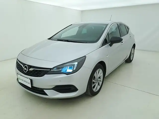 Opel Astra view 9