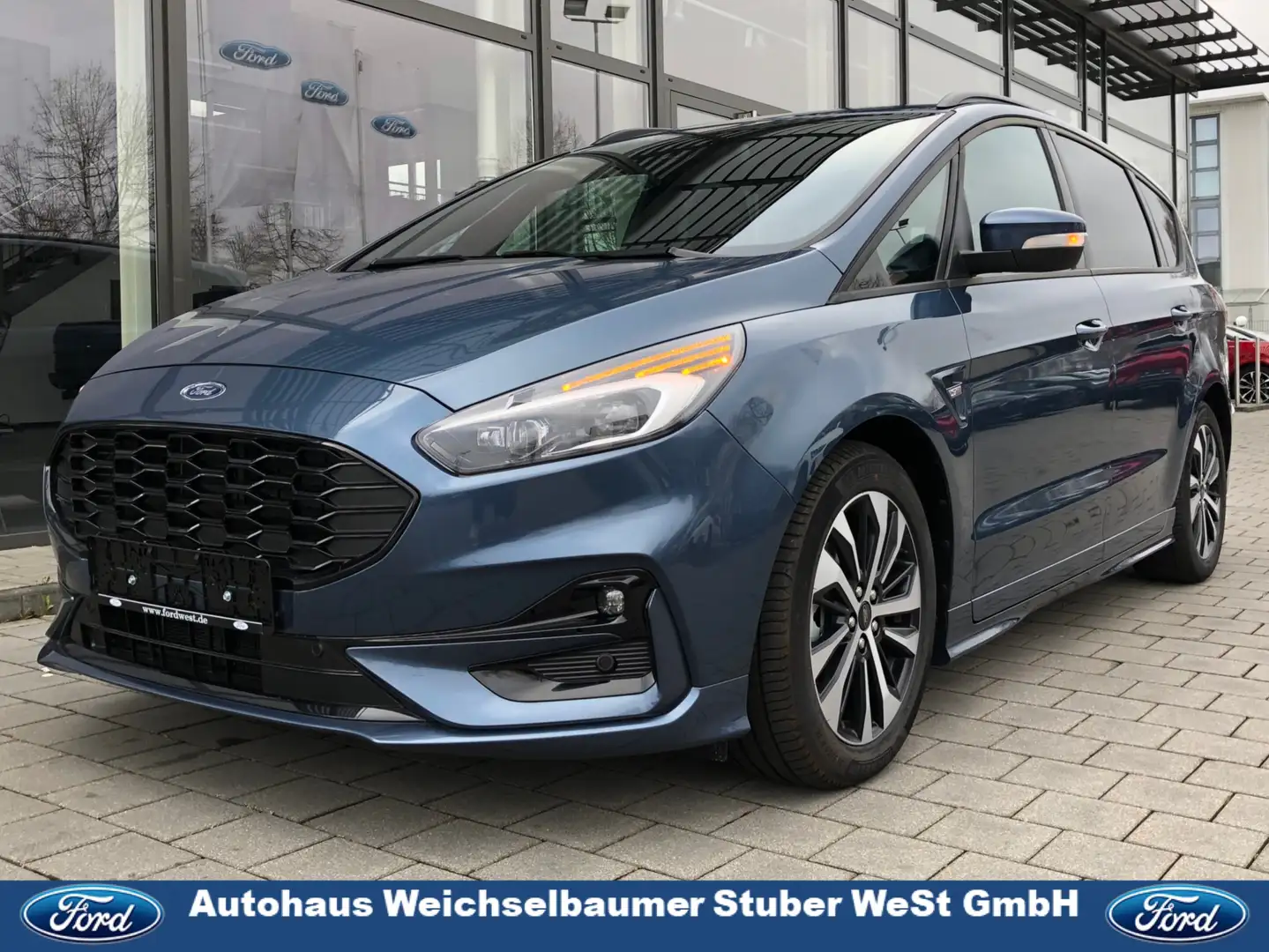 Ford S-Max 740 S-Max 2.5 Duratec FHEV Hybrid ST-Line Blauw - 1