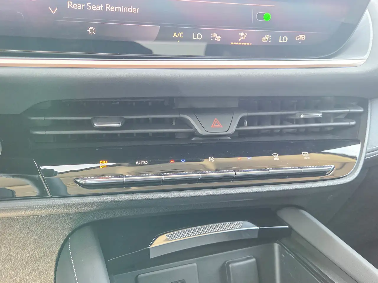 Buick Envision снимка Buick Envision